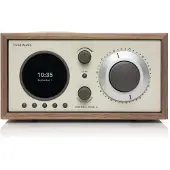 Tivoli Audio Radio Model One+ Walnoot/Beige
