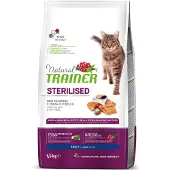 Trainer Natural Cat Sterilised Adult avec du saumon 1.5kg