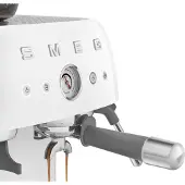 Smeg EGF03WHEU, Machine à espresso, 2,4 l, Café moulu, Moulin intégré, 1650 W, blanc