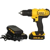 DeWalt Perceuse-visseuse 18V XR - - avec 2 batteries 18V 1,5 Ah - chargeur - mallette -DCD771S2-QW