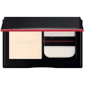 Shiseido Synchro Skin Invisible Silk Pressed Powder poudre matifiante teinte Translucent Matte/Naturel Mat 10 g