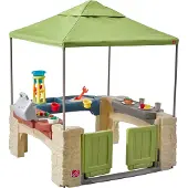 Step2 - Aire de jeux en plastique avec tente intégrée