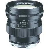 Voigtländer Nokton 75mm f / 1.5 noir