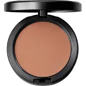 MAC Studio Fix Powder plus foundation