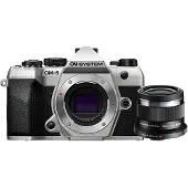 OM SYSTEM OM-5 II argent + 45 mm F/1.8
