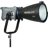 Nanlux Evoke 600C Projecteur Nebula 8 couleurs