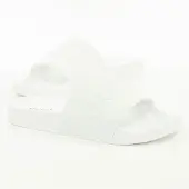 GUESS (92) Logo relief