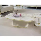 AEA Table basse élégante et raffinée qui crée une atmosphère sophistiquée.