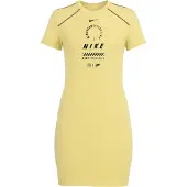 Nike Robe | 34 | female