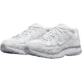 Nike Baskets basses 'P-6000' gris / blanc