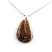 Bijoux Pierres et Minéraux. Collier Jaspe. 29.48 ct. Madagascar.