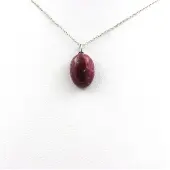 Bijoux Pierres et Minéraux. Collier Rubis. 19.01 ct. Afrique.