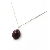 Bijoux Pierres et Minéraux. Collier Rubis. 21.09 ct. Afrique.