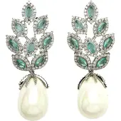 Avant Garde Boucles d'oreilles 'Anikala' vert