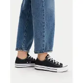 Converse Baskets basses 'Chuck Taylor All Star' noir / blanc