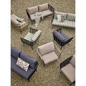 Bloomingville Table Pavone
