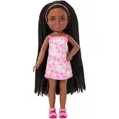 Barbie Poupée Chelsea du club Family and Friends – Figurine pour enfants Mattel (3 ans et plus) – Adorable petite poupée vêtue d'une tenue à fleurs, 15 cm
