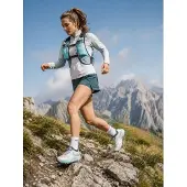 Joma WIP TKSMLS2602 in BLANCO color size 38