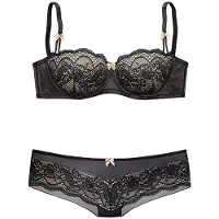 s.Oliver Ensemble de linge beige / noir