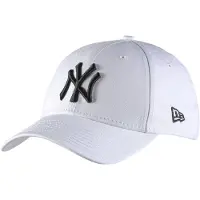 New Era Casquette '9Forty League Neyyan' noir / blanc