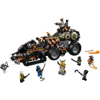 LEGO NINJAGO - Le véhicule de combat Dieselnaut - 70654
