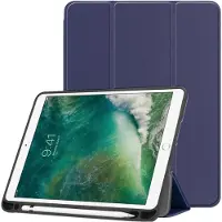 IMoshion Coque tablette Trifold pour Apple iPad 6 (2018) 9.7 pouces / iPad 5 (2017) 9.7 pouces / Air 2 (2014)/Air 1 (2013) - Bleu foncé