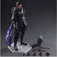 Figurine articulée Play Arts Kai Kingsglaive: Final Fantasy XV – Nyx Ulric avec socle et mains interchangeables