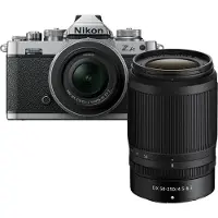 Nikon Z fc + Nikkor Z 16-50 mm f/3.5-6.3 VR + 50-250 mm f/4.5-6.3