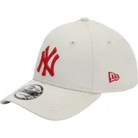 New Era League Essential 9forty New York Yankees Cap Beige