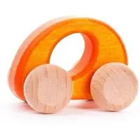 Bajo Elipse, la voiture en bois de - un jouet durable pour les enfants