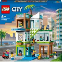 LEGO 60365 City Apartment Building, jouet de construction, bâtiment modulaire avec pièces, magasin, vélo et 6 minifigures, cadeau d'anniversaire pour enfants, garçons et filles, à partir de 6 ans