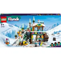LEGO 41756 Friends Ensemble piste de ski et café d'hiver avec mini-poupées Liann, Aron et Zac et figurine animalière de renard, jouets pour filles, garçons et enfants, cadeau de Noël créatif