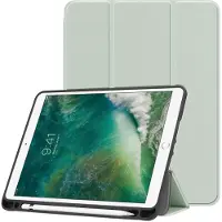 IMoshion Coque tablette Trifold pour Apple iPad 6 (2018) 9.7 pouces / iPad 5 (2017) 9.7 pouces / Air 2 (2014)/Air 1 (2013) - Vert clair