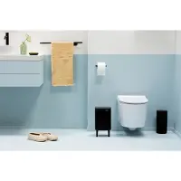 Brabantia - Poubelle fr Poubelle Bo Hi 4 L avec couvercle de soft close, intérieur amovible et poignée de transport fr - Convient pour salle de bain, chambre et bureau à domicile - Matt Black