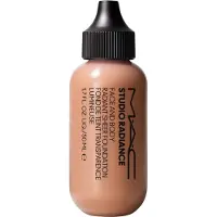 MAC Studio Radiance Fond de Teint Visage Et Corps Radiant Sheer 50 ml W3