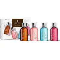 Molton Brown Collection de soins pour le corps « Woody & Floral » de , 4 flacons de 100 ml