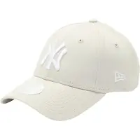 New Era Casquette '9FORTY' beige clair / blanc