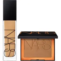 Nars Natural Radiant Longwear Foundation fond de teint longue tenue (éclaircissant) teinte VALENCIA 30 ml