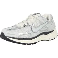 Nike Baskets basses 'Zoom Vomero 5' gris argenté / gris clair / blanc