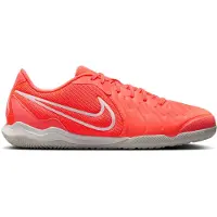 Nike LEGEND 10 ACADEMY IC, coloris : HOT LAVA/BLANC, taille : 42