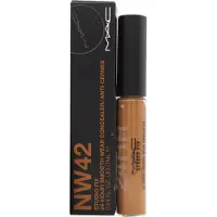 MAC Anti-Cernes Liquide 24HR Studio Fix (différentes teintes disponibles) - NW42