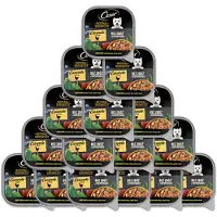 Cesar Nourriture humide complète pour chiens adultes avec du poulet, des courgettes, des baies et des herbes en sauce 16x100 g