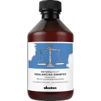 Davines Naturaltech Shampooing nettoyant en profondeur équilibrant pour cuir chevelu gras 250 ml