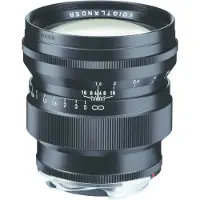 Voigtländer Nokton 75mm f / 1.5 noir