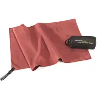 Cocoon Serviette Ultralight Taille small Couleur marsala red