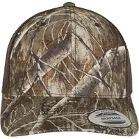 Flexfit Casquette 'YP Classcis RealTree Camo Retro' crème / taupe / blanc