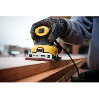 DeWalt DWE6411-QS
