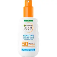 Ambre solaire Sensitive Advanced lait protecteur solaire en spray SPF 50+ pour peaux sensibles 150 ml