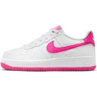 Nike Baskets 'Air Force 1 LV8 2' rose / blanc