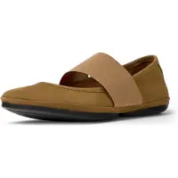 Camper Right Nina Braun 38